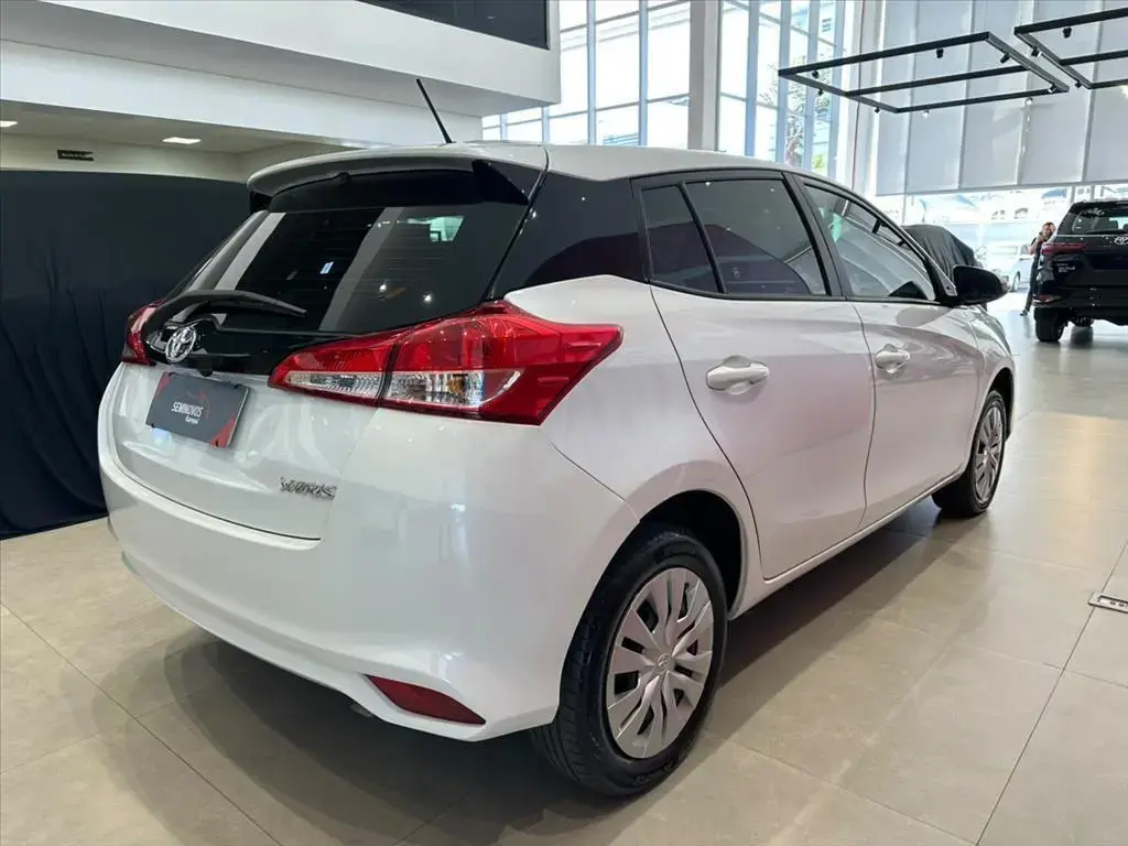 galeria YARIS