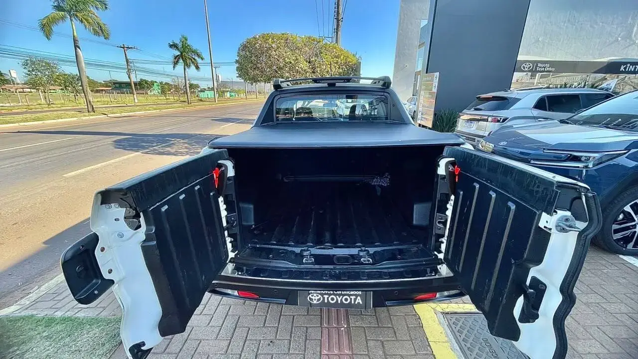 galeria FIAT TORO FREEDOM