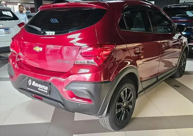Chevrolet ONIX 1.4 MPFI ACTIV 8V FLEX 4P AUTOMÁTICO