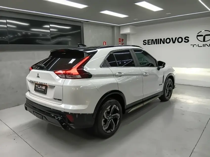galeria ECLIPSE CROSS