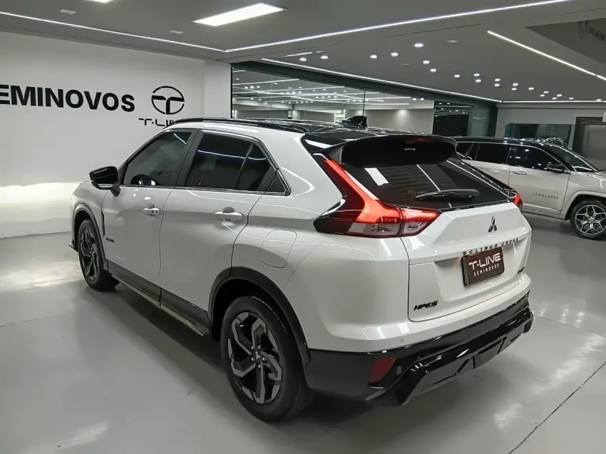 galeria ECLIPSE CROSS