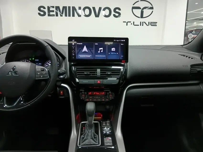 galeria ECLIPSE CROSS