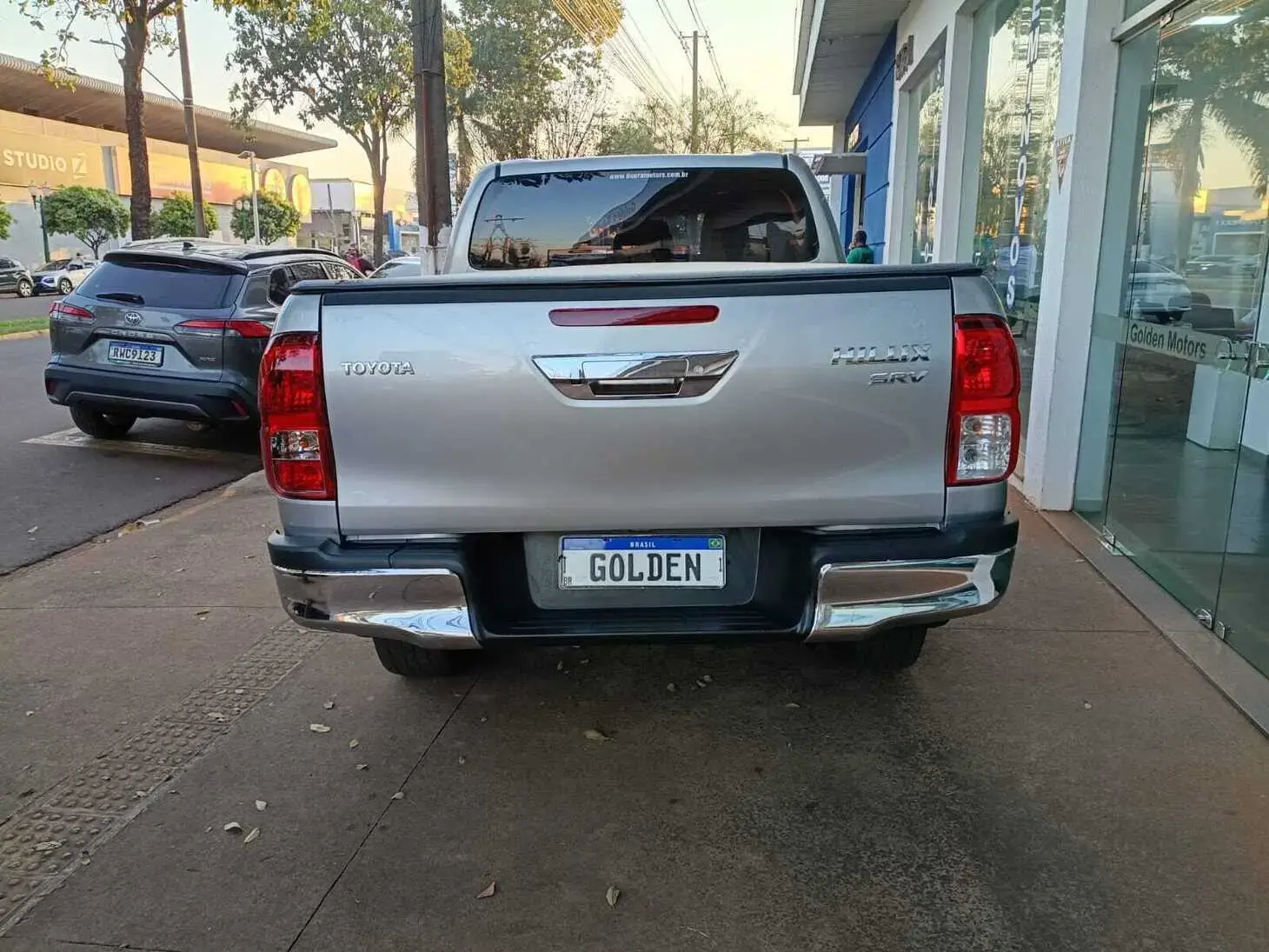 galeria HILUX
