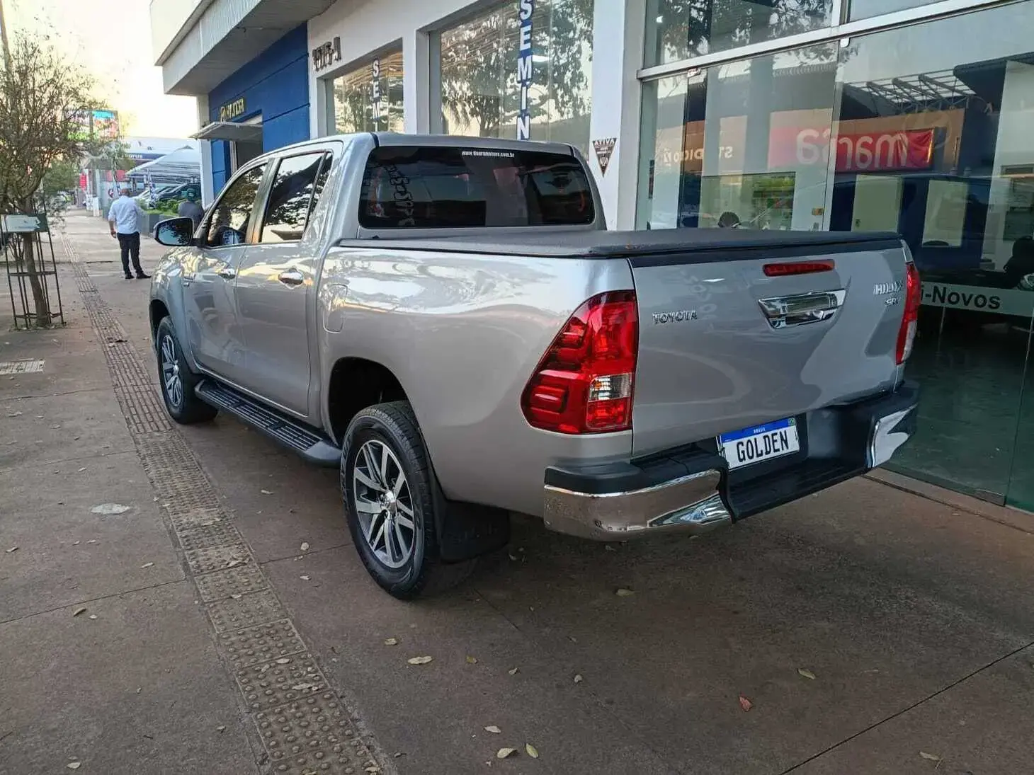 galeria HILUX