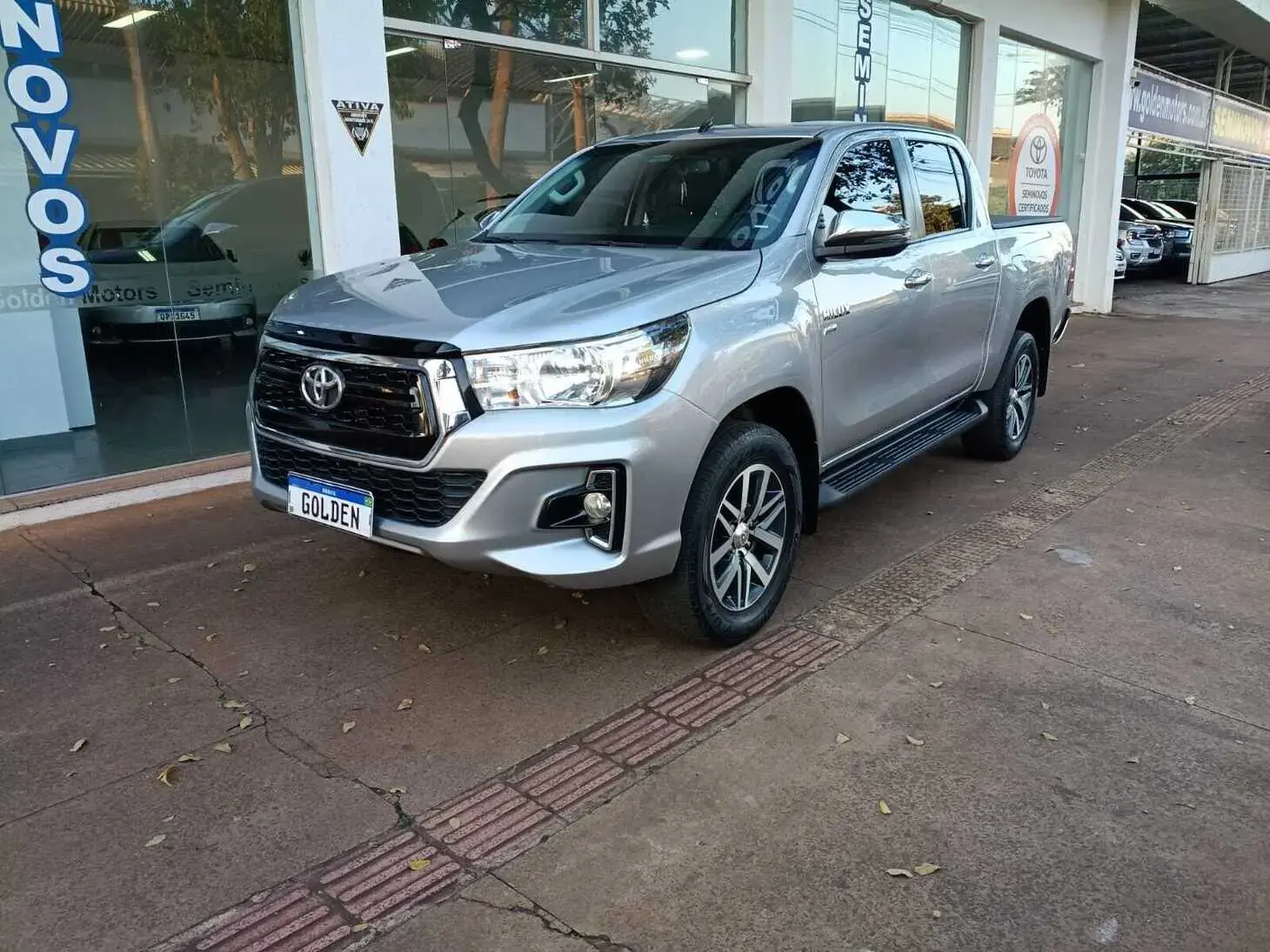 galeria HILUX