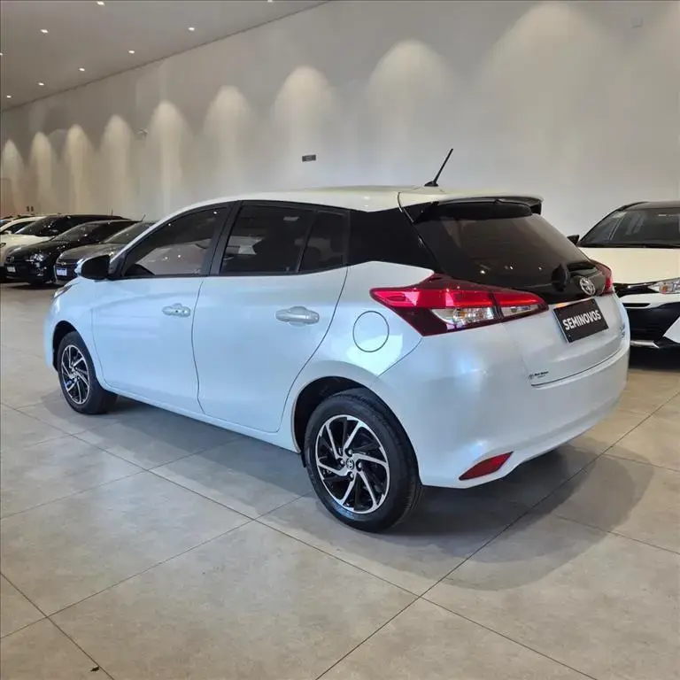 galeria YARIS