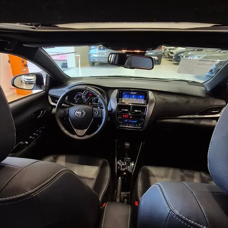 galeria YARIS