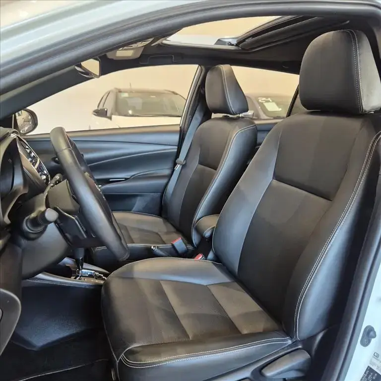 galeria YARIS
