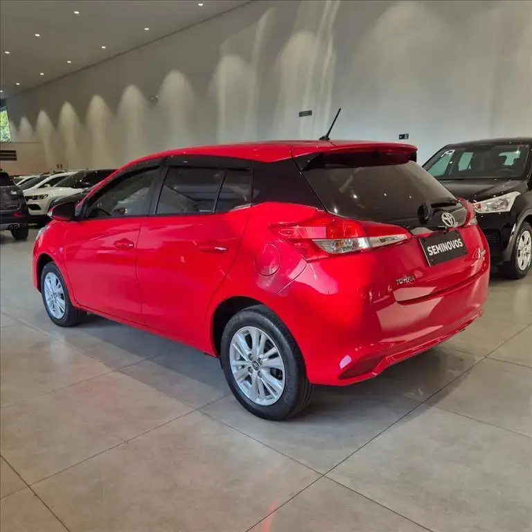 galeria YARIS
