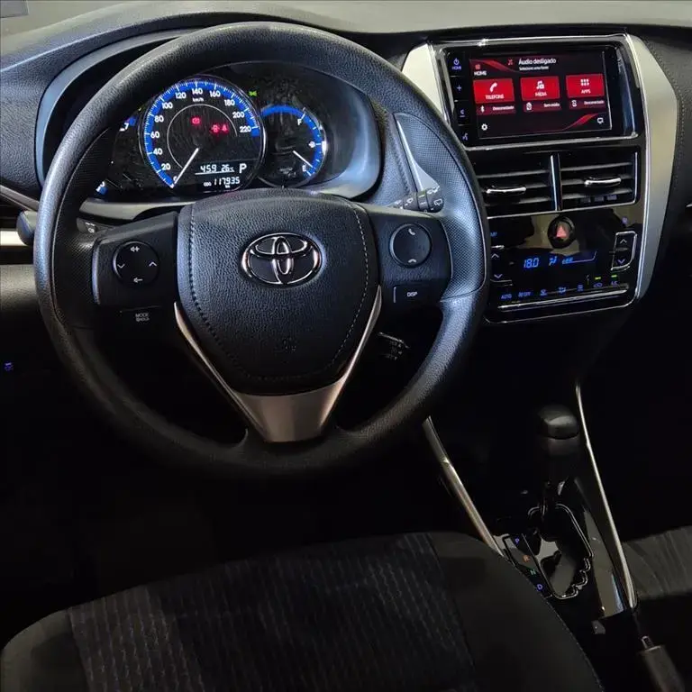 galeria YARIS