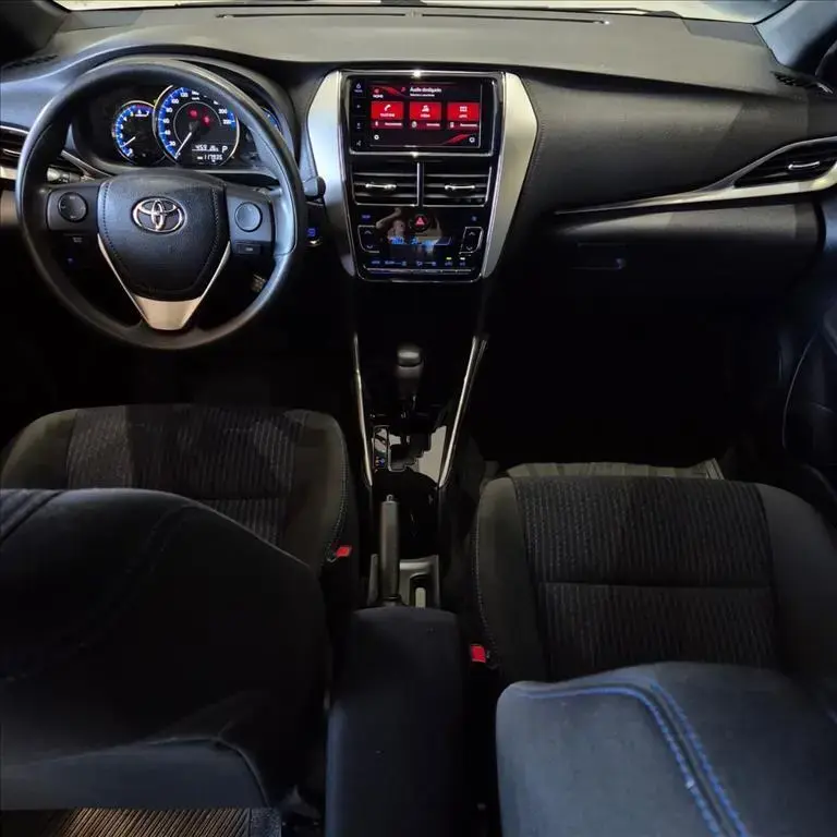 galeria YARIS