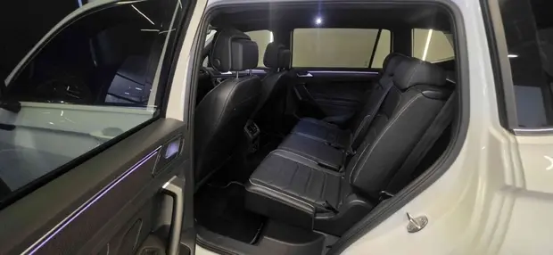 Volkswagen TIGUAN 2.0 300 TSI GASOLINA ALLSPACE R-LINE AUTOMÁTICO