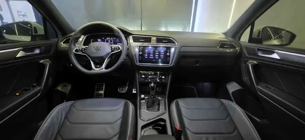 Volkswagen TIGUAN 2.0 300 TSI GASOLINA ALLSPACE R-LINE AUTOMÁTICO