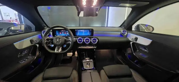 Mercedes Benz CLA 35 AMG 2.0 MHEV 4MATIC 8G-DCT