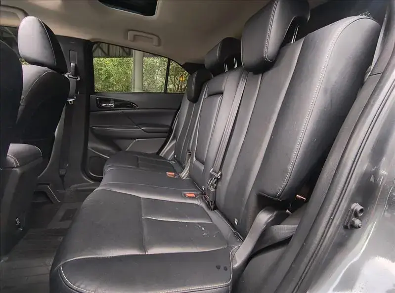 galeria ECLIPSE CROSS