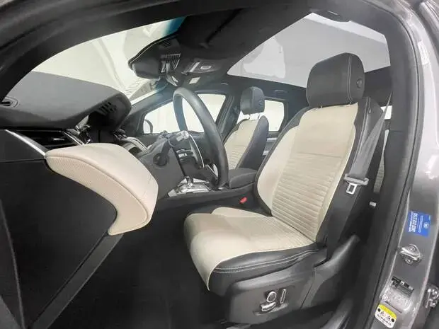 Land Rover Discovery Sport SE R-Dyn 2.0 Si4 Flex