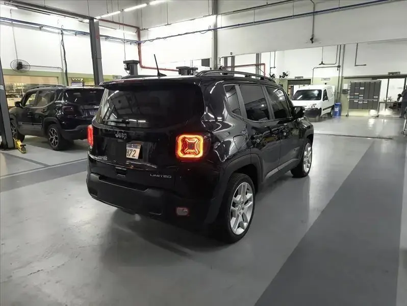 galeria RENEGADE