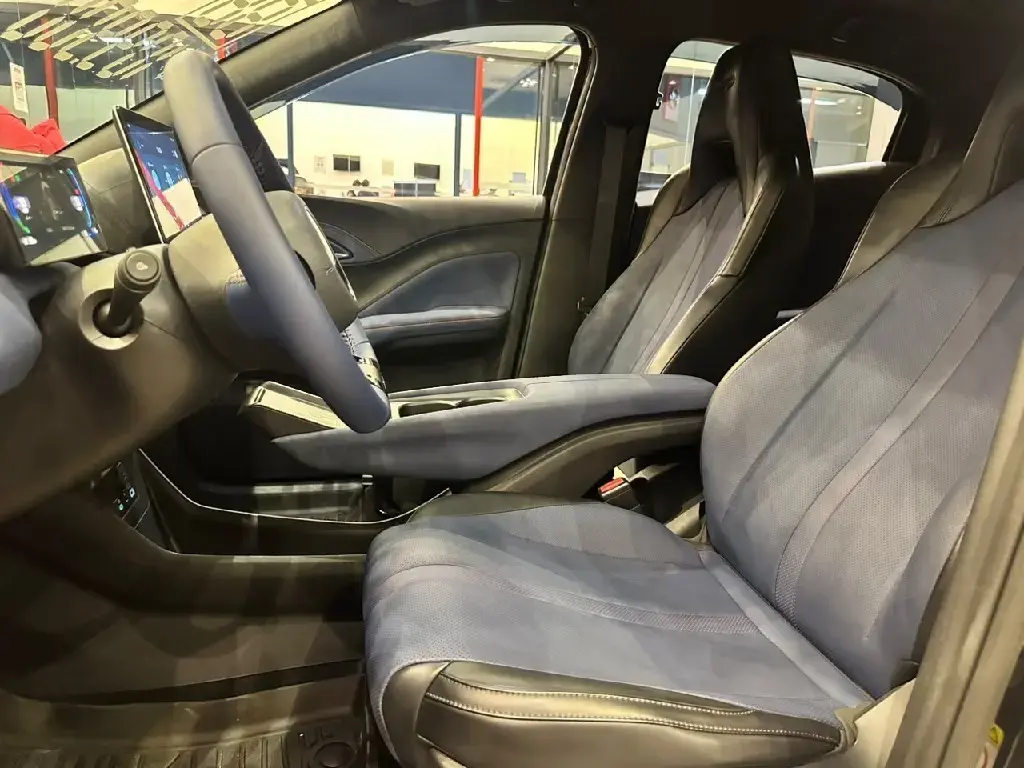 galeria DOLPHIN MINI