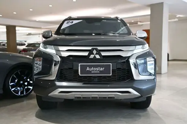 Mitsubishi Pajero Sport HPE-S 2.4