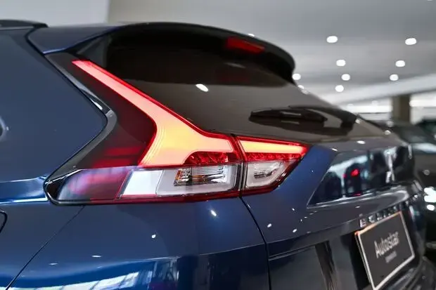 Mitsubishi Eclipse Cross HPE-S