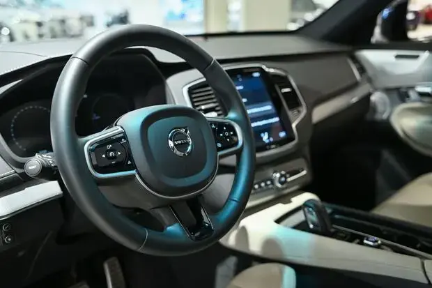 Volvo XC90 R-Design 2.0 (Híbrido)