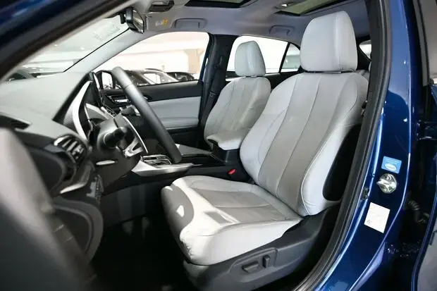 Mitsubishi Eclipse Cross HPE-S