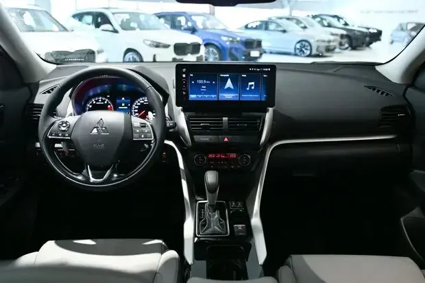 Mitsubishi Eclipse Cross HPE-S