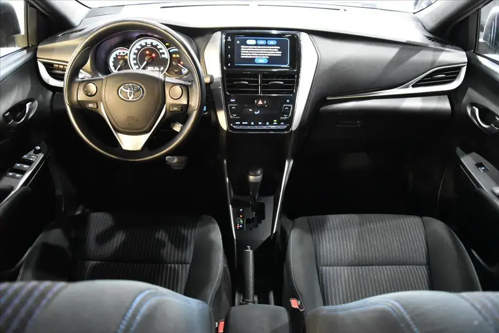 galeria YARIS