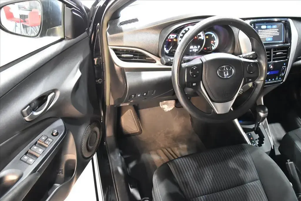 galeria YARIS