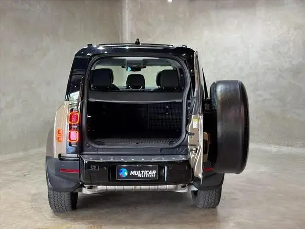 Land Rover DEFENDER 2.0 P300 GASOLINA 110 SE AWD AUTOMÁTICO