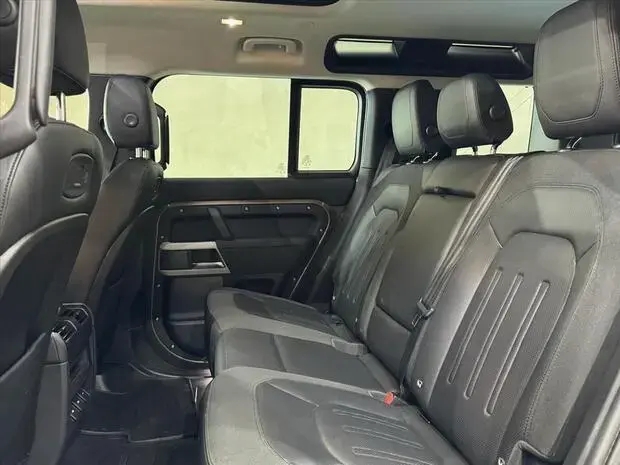 Land Rover DEFENDER 2.0 P300 GASOLINA 110 SE AWD AUTOMÁTICO