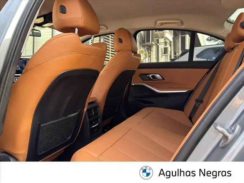 galeria 320I