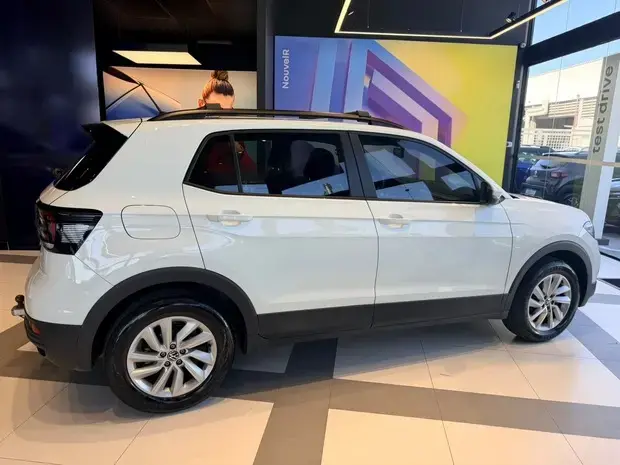 Volkswagen T-CROSS 1.0 200 TSI TOTAL FLEX AUTOMÁTICO