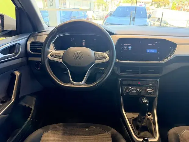 Volkswagen T-CROSS 1.0 200 TSI TOTAL FLEX AUTOMÁTICO