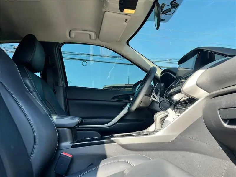 galeria ECLIPSE CROSS