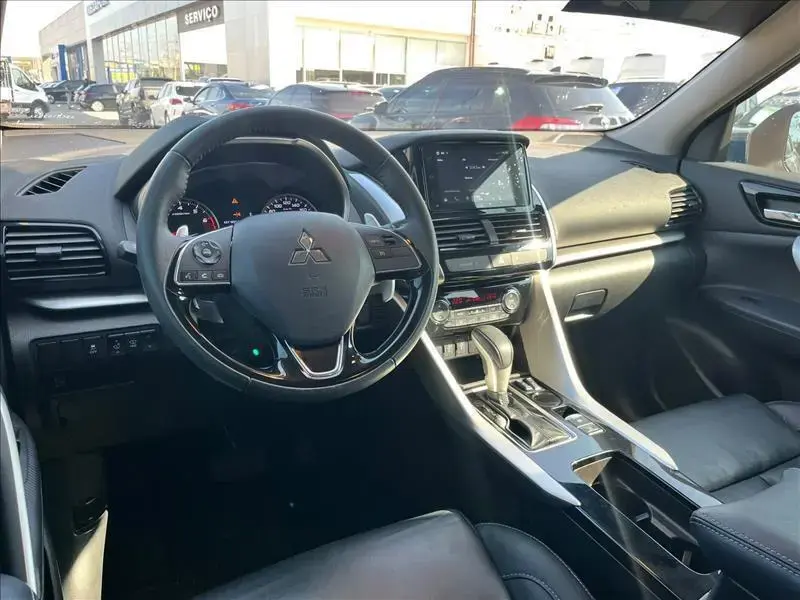 galeria ECLIPSE CROSS
