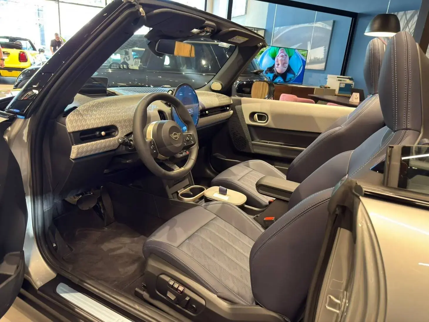 galeria Cooper Cabrio