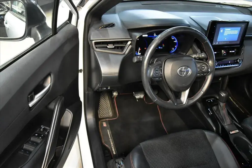 galeria COROLLA CROSS