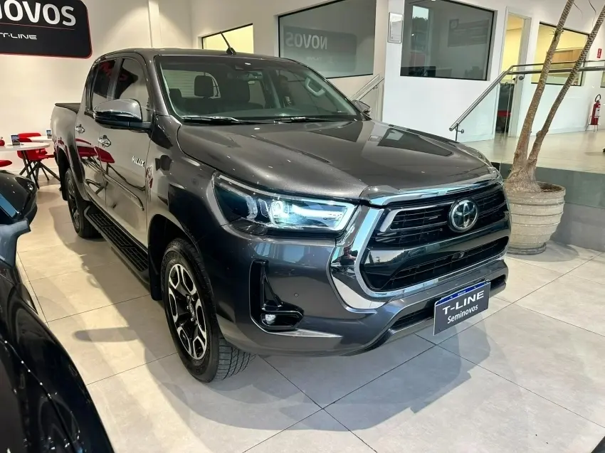 galeria HILUX