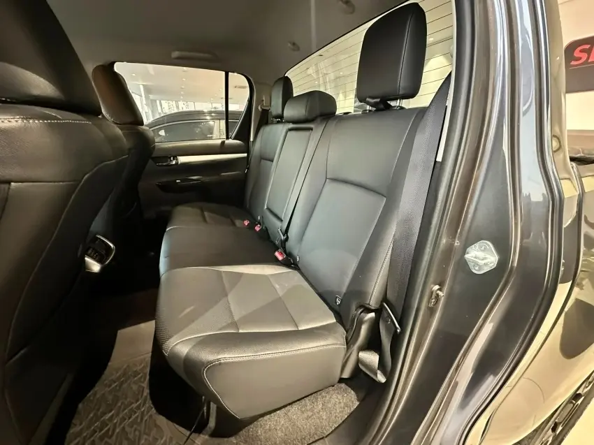 galeria HILUX