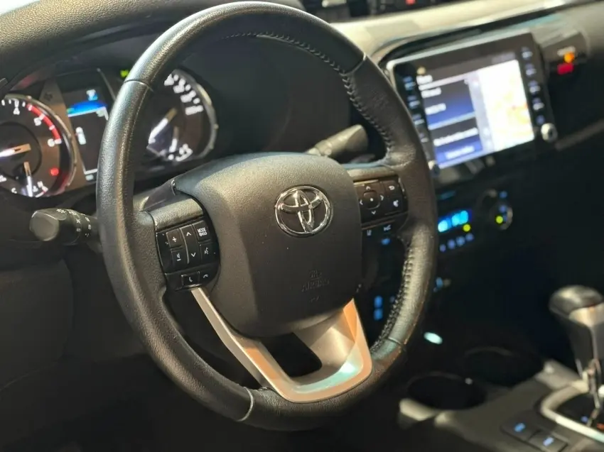 galeria HILUX