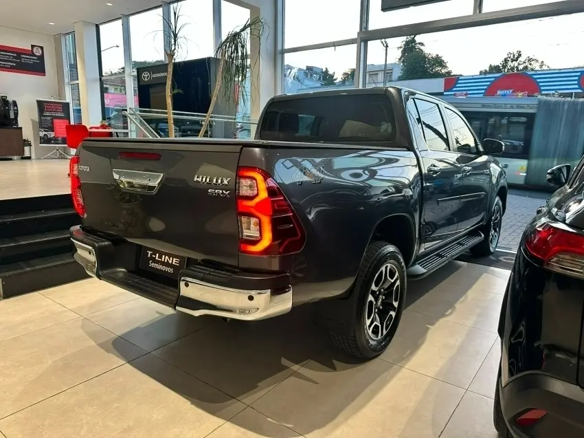 galeria HILUX