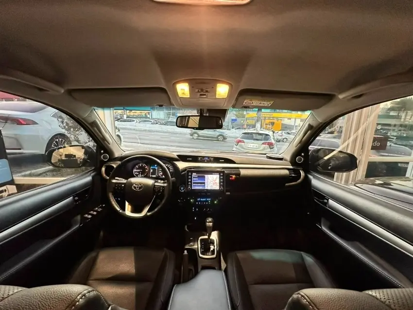 galeria HILUX