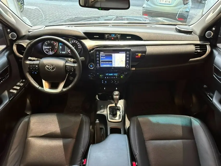 galeria HILUX