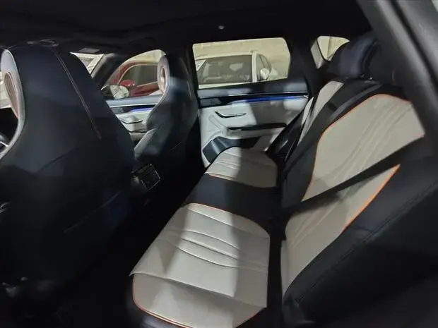 Byd SONG PLUS 1.5 DM-I HÍBRIDO AUTOMÁTICO