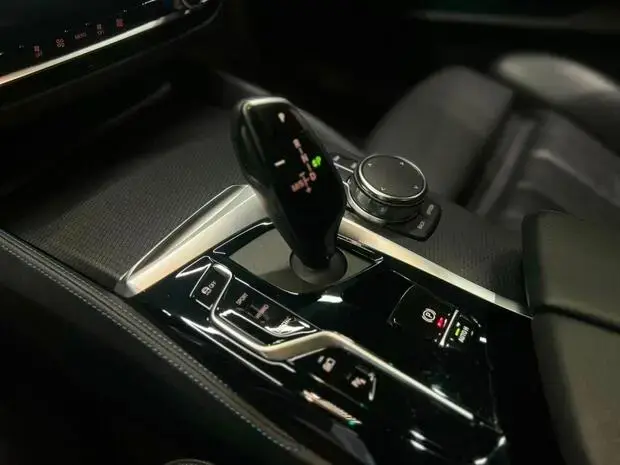 Bmw 530e M Sport 2.0 Turbo (Aut.) (Híb.)
