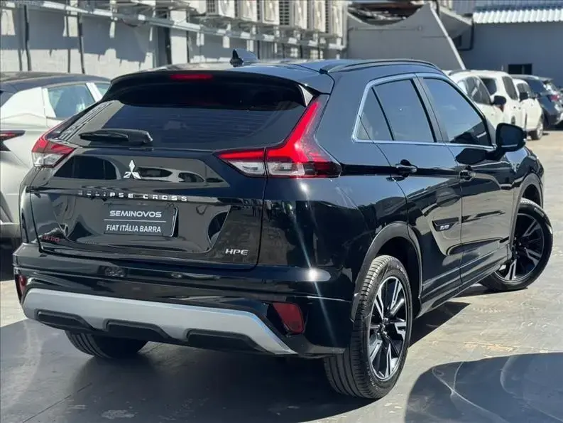 galeria ECLIPSE CROSS