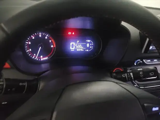 Hyundai HB20X 1.6 16V FLEX DIAMOND PLUS AUTOMÁTICO