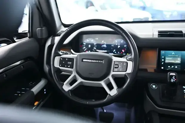 Land Rover Defender 110 X-Dynamic SE 3.0 Turbodiesel (Aut.) (Híb.)