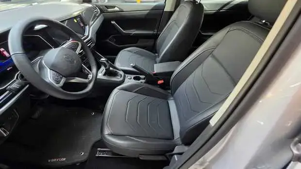 Volkswagen Virtus Comfortline 1.0 200 TSI